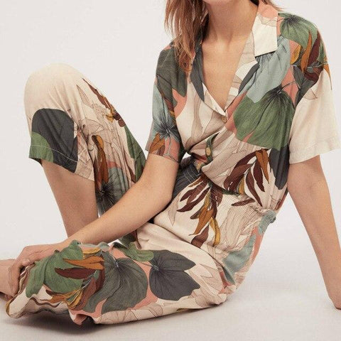 2019 Women's Short-sleeved Palm Leaf Printing Cropped Trousers Pajamas Set Leaves Lapel Casual plus Size Loose Thin Sleepwear
