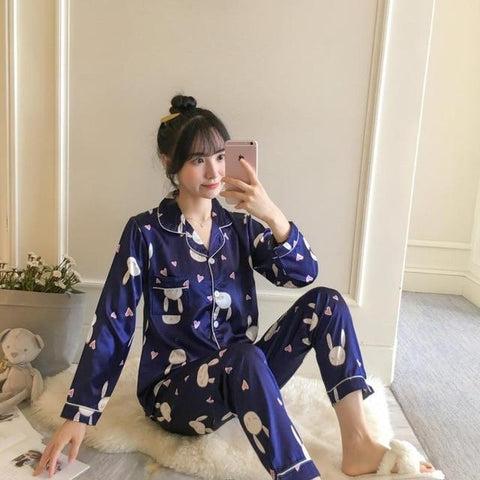 2019 Autumn Women's Pajamas Sets with Flower Print Fashion Luxury Female Faux Silk Two Pieces Shirts + Pants Nighties Sleepwear
