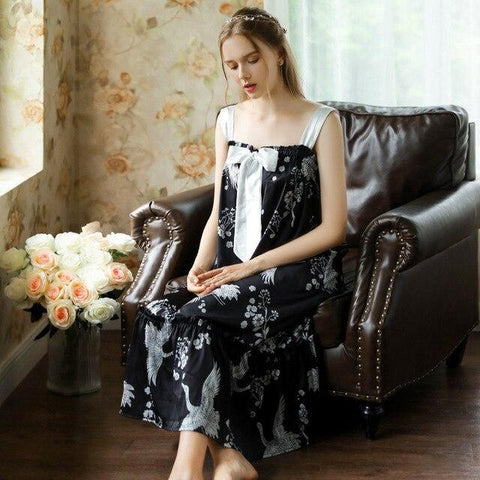 Chinese Crane Printing Pyjamas Womens Nightgown Sleepwear Spaghetti Strap Silk Satin Sexy Sleepshirts Loose Long Sleep Dress
