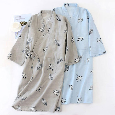 Men's Gauze Cotton Thin Summer Bathrobe Men Kimono Bath Robe Breathable Soft Loose Casual Men Sleepwear Long Sleeve Nightgown