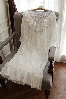 2019 full sleeves and V-neck female sleepwear summer pure cotton princess lace long vintage nightgown
