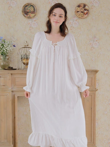 Free Shipping 2018 New Fall  Princess Style Women's Vintage Long  Nightgown White Sleepwear Lace Very Soft Sweet  Pijamas