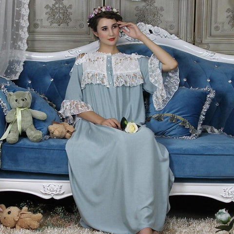 Free Shipping 2018 New Fall Women's Long Pyjamas Lace 5 Colors Sleepwear Very Soft Nightgown Sweet Vintage Nightshirt