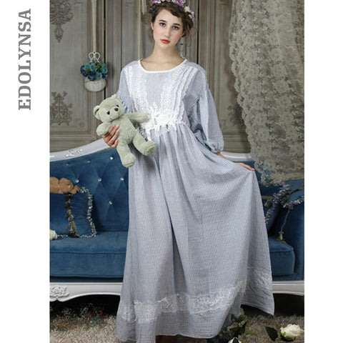 Grey Plaid Appliques Victorian Dress Vintage Nightgown Long Cotton Sleepwear Women Autumn Night Dress Large Size SleepShirt T297