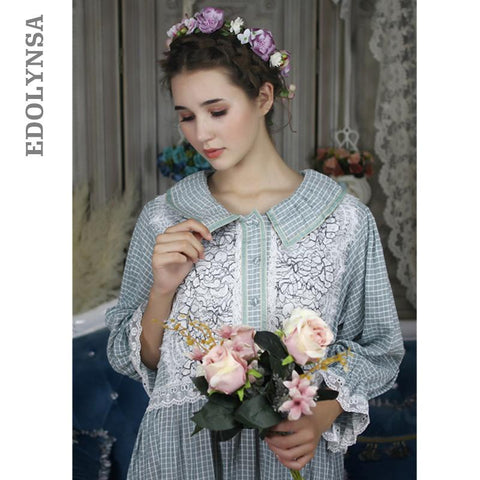 Victorian Dress Vintage Turn Down Collar Appliques Blue Plaid Night Dress Plus Size Women Autumn Sleepwear Cotton Nightgown T294