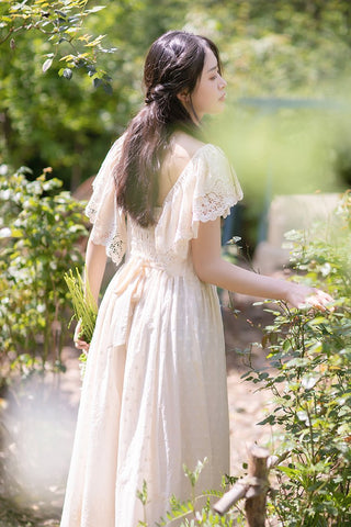 Free Shipping 2019 New Summer Princess Nightdress Women's Long Nightgown Beige  Pijamas Embroidery Cotton Vintage Sleepwear