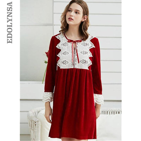 Vintage Red Tie Neck Velvet Nightgown Women Autumn Winter Sleepwear Elegant Patchwork Flare Sleeve Knee Length Night Dress T375