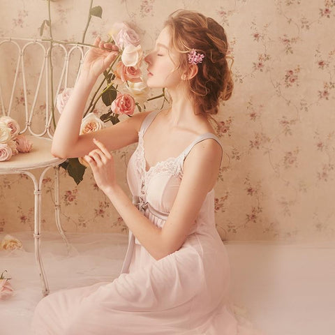 Free Shipping 2019 New Summer Princess Women's Long Nightgown High Quality Modal and Soft Yarn Sleepwear White Vintage Pijamas