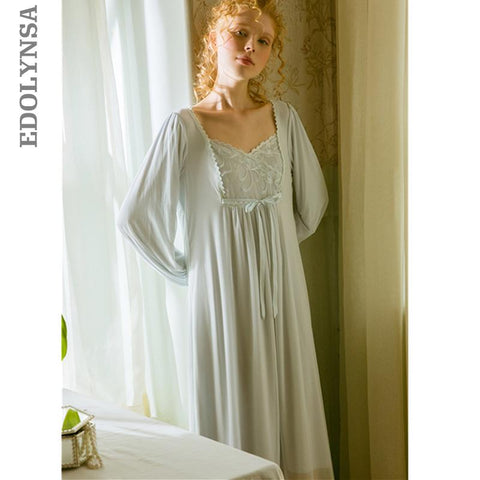 2019 Victoria Sleepwear Vintage Flare Long Sleeve Lace Ruffed Women Home Wear Night Dress Long Cotton Nightgown Nightwear T500