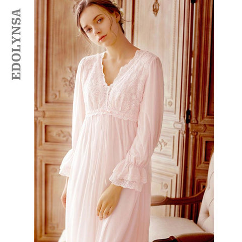 European Palace Style Vintage Night Dress Plus Size Lace Sleepwear New Spring Long Pink Cotton Nightgowns Elegant Home Dress T41