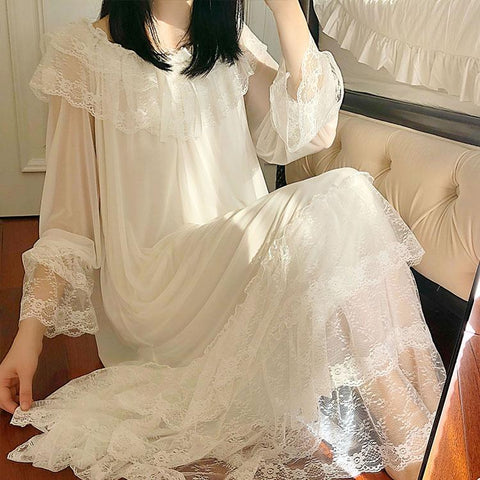 Women's Lolita White Princess Dress Sleepshirts Vintage Palace Style Multilayer Lace Mesh Nightgowns.Nightdress Sleep Loungewear